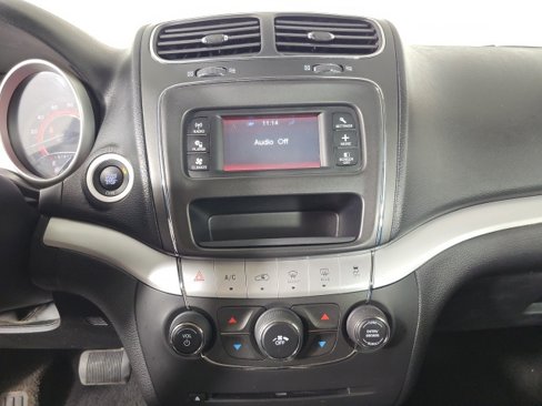 Used 2016 Dodge Journey SE image 22