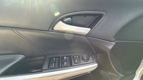 Used 2009 Honda Accord EX-L image 10