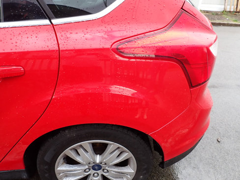 Used 2012 Ford Focus SEL image 18