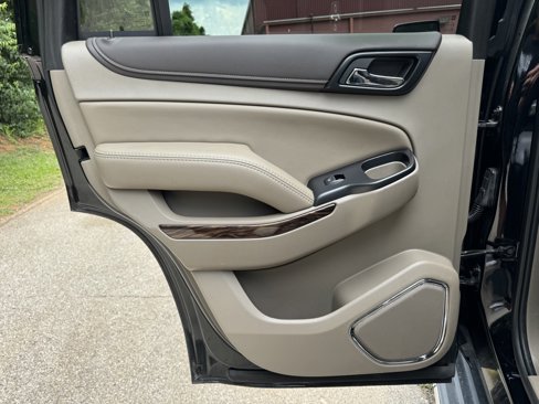 Used 2019 GMC Yukon SLT w/ Premium Edition image 22
