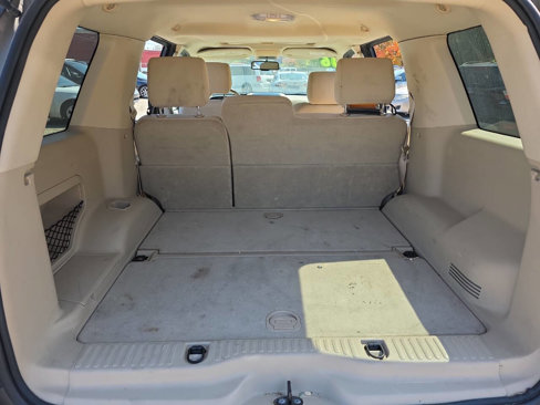 Used 2006 Ford Explorer XLT image 13
