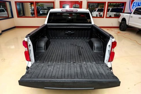 Used 2021 Chevrolet Silverado 1500 RST image 7