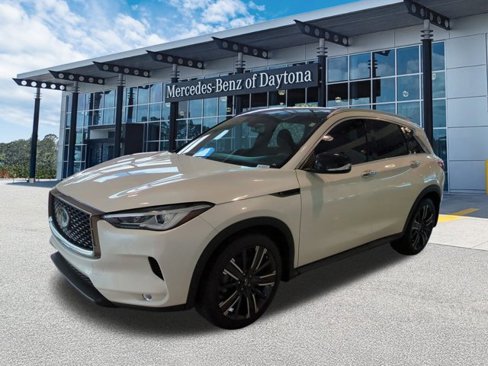 Used 2021 INFINITI QX50 Luxe w/ Appearance Package image 8