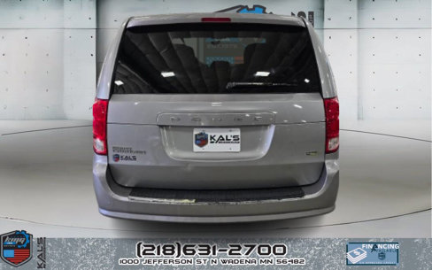 Used 2014 Dodge Grand Caravan SE w/ Quick Order Package 29E SE image 3