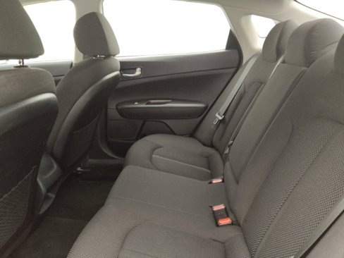 Used 2019 Kia Optima LX image 18