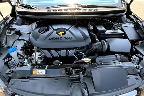 Used 2016 Hyundai Elantra SE image 9