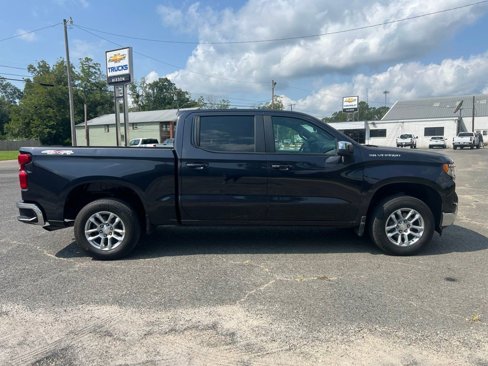 Used 2022 Chevrolet Silverado 1500 LT image 7