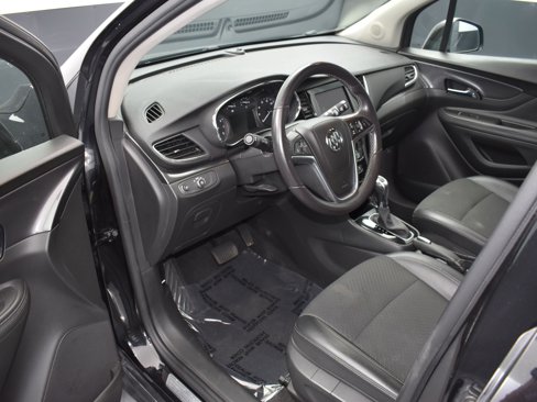 Used 2022 Buick Encore Preferred w/ Safety Package image 12
