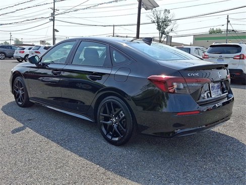 Certified 2025 Honda Civic Sport image 4