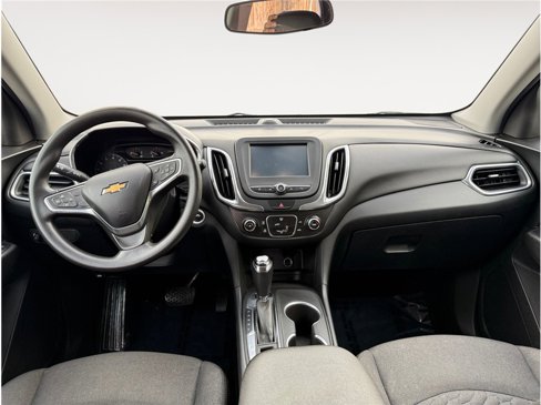Used 2018 Chevrolet Equinox LT image 10