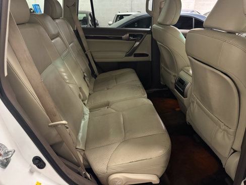 Used 2011 Lexus GX 460 image 14