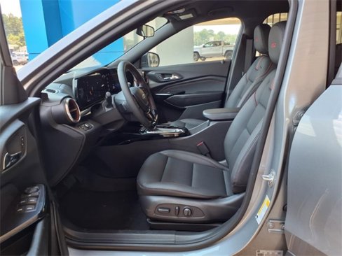 New 2025 Chevrolet Trax RS w/ Driver Confidence Package image 13