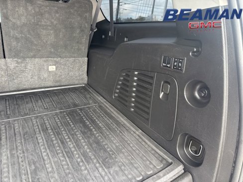 Used 2019 GMC Yukon XL SLT image 32