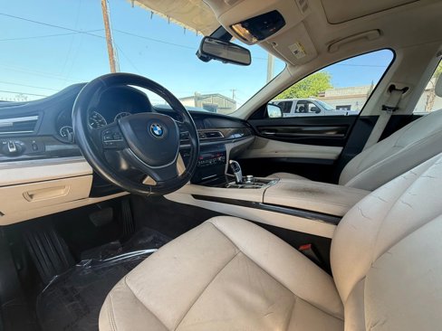 Used 2012 BMW 740Li image 10