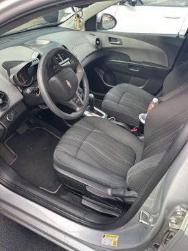 Used 2016 Chevrolet Sonic LT image 3