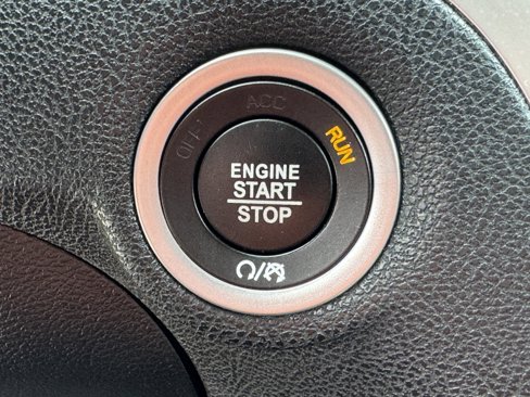 Used 2023 Chrysler 300 Touring w/ Sport Appearance Package image 25