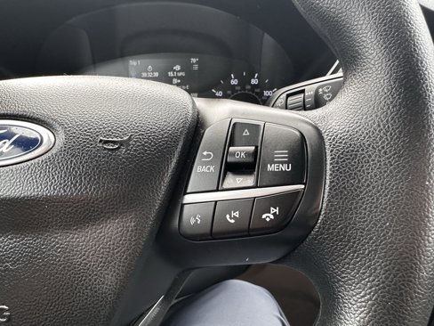Used 2020 Ford Escape SE image 12