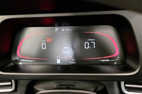Certified 2025 Hyundai Elantra SE image 21