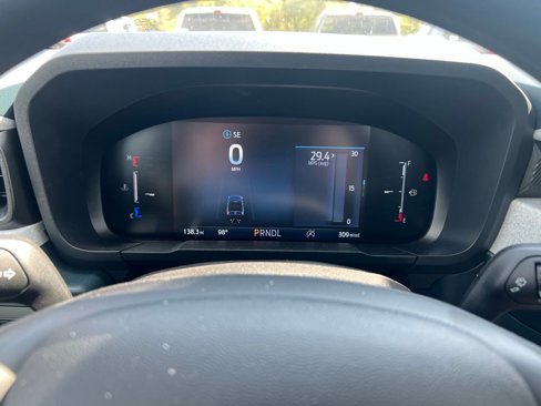 New 2025 Ford Maverick XLT image 36