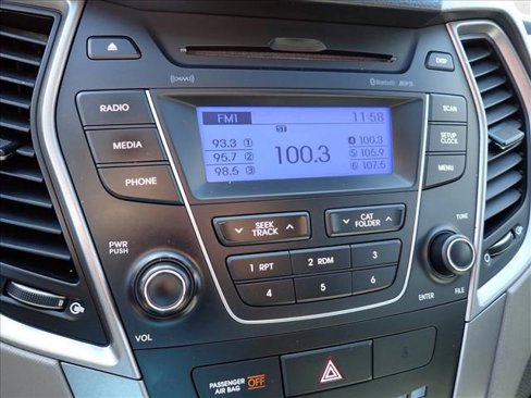 Used 2016 Hyundai Santa Fe Sport image 18