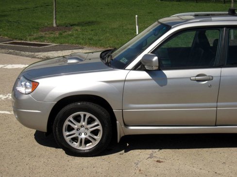 Used 2006 Subaru Forester 2.5XT Limited image 7