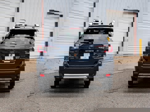 Used 2025 Subaru Outback Touring XT image 6