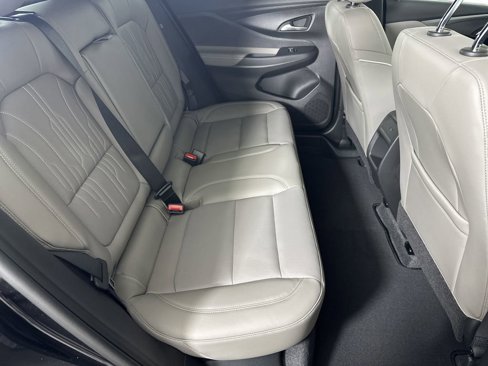 New 2025 Buick Envista Avenir image 15