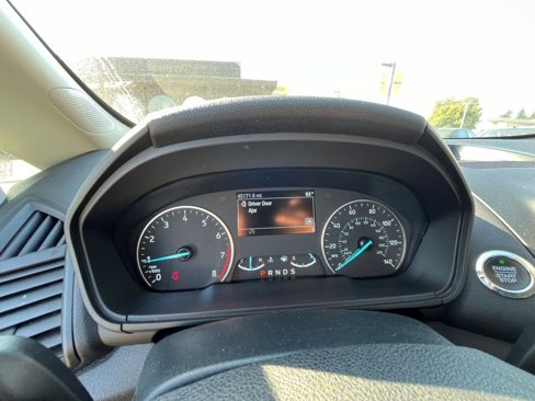 Used 2021 Ford EcoSport SE image 9