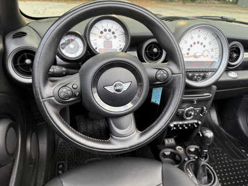 Used 2014 MINI Cooper Convertible image 26