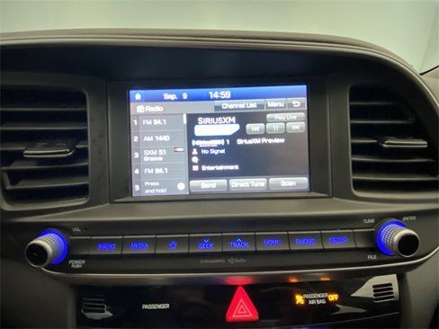 Used 2020 Hyundai Elantra SEL w/ Cargo Package (C1) image 16