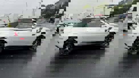 Used 2015 Chevrolet Camaro LT w/ RS Package image 9