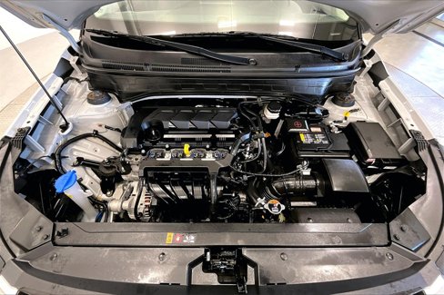 Certified 2023 Hyundai Venue SEL image 9