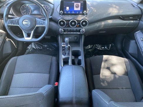 Used 2023 Nissan Sentra SV image 2