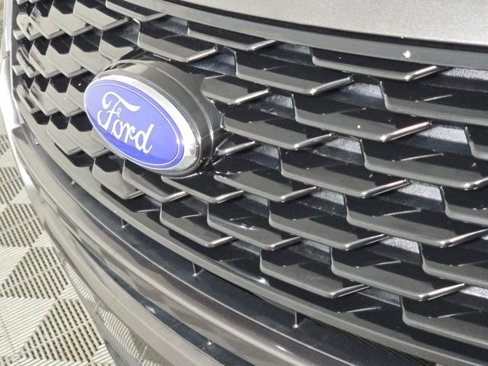 Used 2019 Ford Explorer Sport image 12