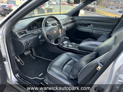 Used 2006 Maybach 57 S image 32