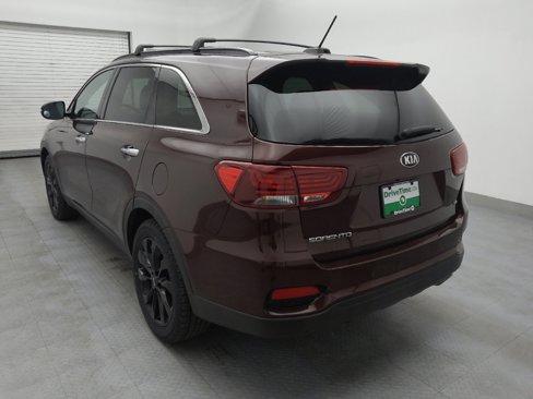 Used 2019 Kia Sorento S image 5