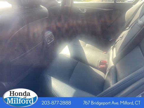 Used 2018 INFINITI Q50 Luxe w/ Sensory Package (Luxe) image 5