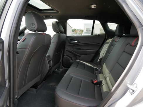 New 2026 Chevrolet Trax RS image 12