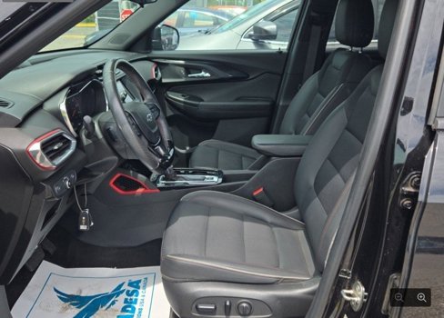 Used 2022 Chevrolet TrailBlazer RS image 2