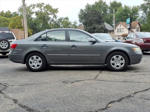 Used 2010 Hyundai Sonata GLS image 4