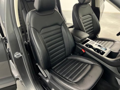 Used 2024 Ford Edge SEL image 23