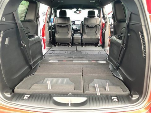 New 2025 Chrysler Pacifica Select image 30