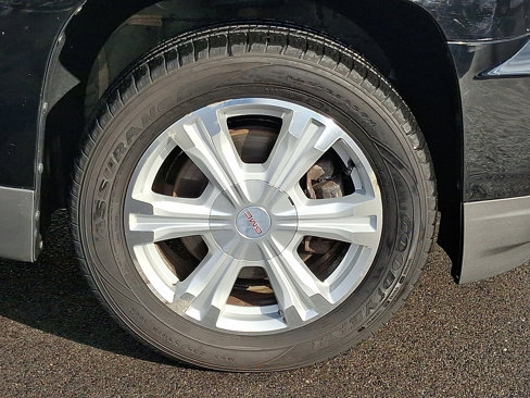 Used 2017 GMC Terrain SLE w/ Chrome Edition image 8