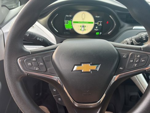 Used 2018 Chevrolet Bolt LT image 12