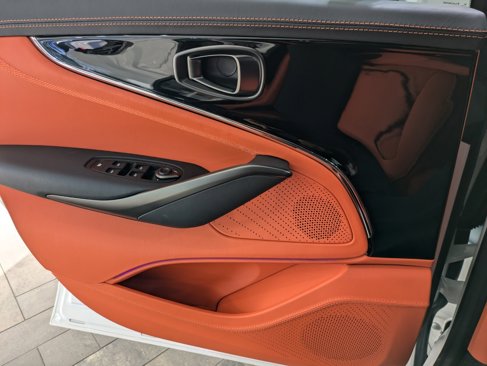 New 2025 Aston Martin DBX 707 image 16