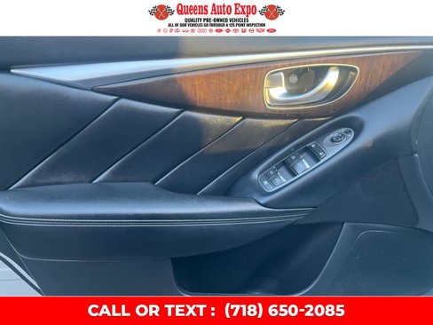 Used 2018 INFINITI Q50 Luxe w/ Essential Package (3.0T Luxe) image 12