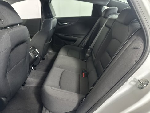 Used 2023 Chevrolet Malibu LT image 7