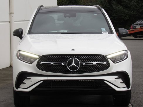 Certified 2025 Mercedes-Benz GLC 300 4MATIC image 3