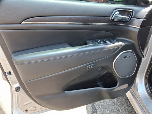 Used 2019 Jeep Grand Cherokee High Altitude image 12