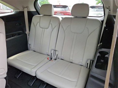Certified 2021 Kia Sorento EX image 10